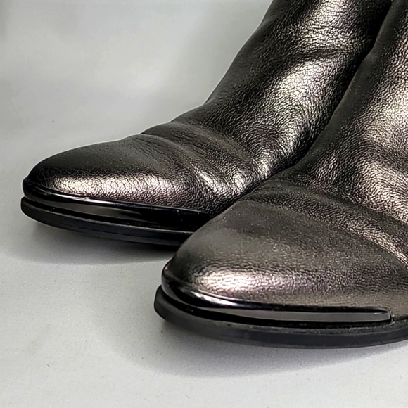 FERGALICIOUS ▪︎ INDIGO METALLIC BOOTIE ▪︎ SIZE 7.5 - Picture 4 of 10